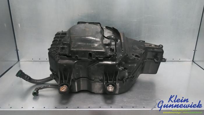 Gebrauchte Adblue Tank Ford Transit Preis € 295,00 Margenregelung angeboten von Klein Gunnewiek Autodemontage & Motorentechniek