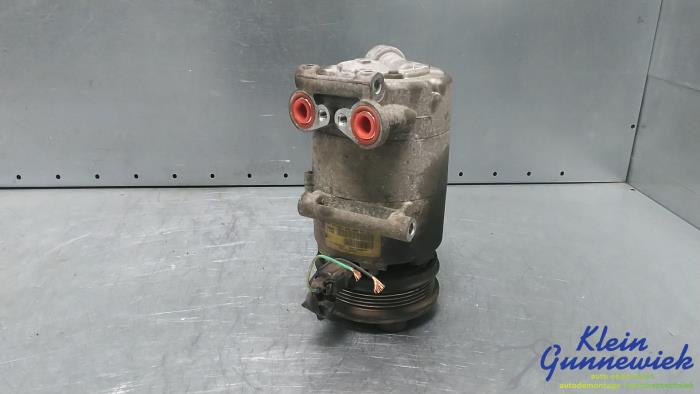 Usagé Compresseur de clim Ford C-Max Prix € 60,00 Règlement à la marge proposé par Klein Gunnewiek Autodemontage & Motorentechniek
