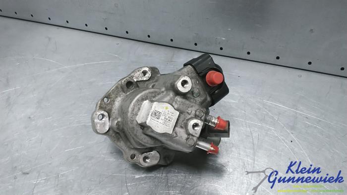 Usagé Pompe carburant mécanique Volkswagen Golf Prix € 458,00 Règlement à la marge proposé par Klein Gunnewiek Autodemontage & Motorentechniek