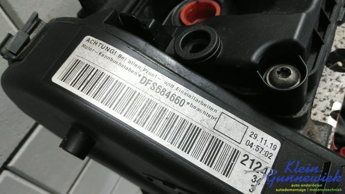 Motor van een Volkswagen Caddy 2020