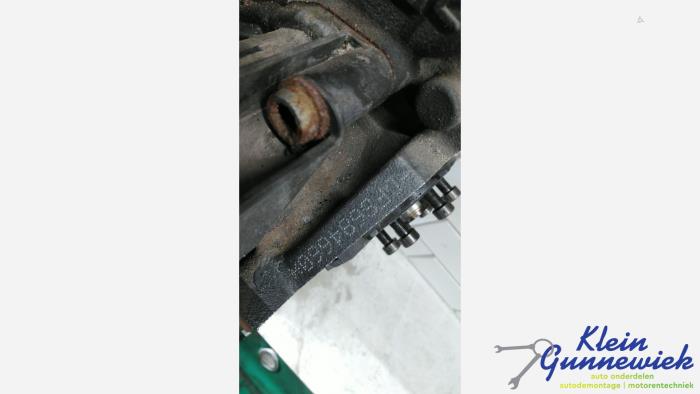 Motor van een Volkswagen Caddy 2020