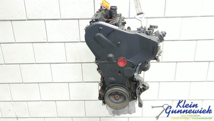 Motor van een Volkswagen Caddy 2020