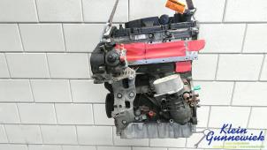 Motor van een Volkswagen Caddy 2020