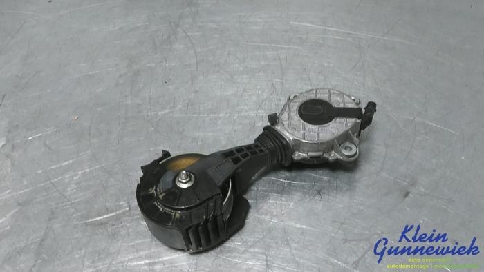 Usados Rodillo tensor correa múltiple Opel Astra Precio € 25,00 Norma de margen ofrecido por Klein Gunnewiek Autodemontage & Motorentechniek