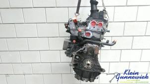 Motor van een Volkswagen Bestel 2010