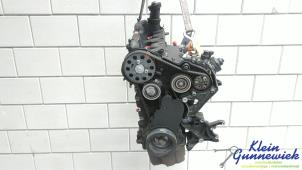 Motor van een Volkswagen Bestel 2010
