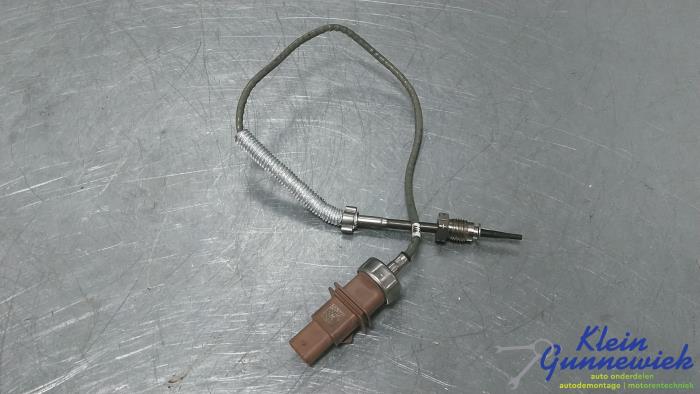 Używane Czujnik temperatury spalin Volkswagen Multivan T7 Cena € 125,00 Procedura marży oferowane przez Klein Gunnewiek Autodemontage & Motorentechniek