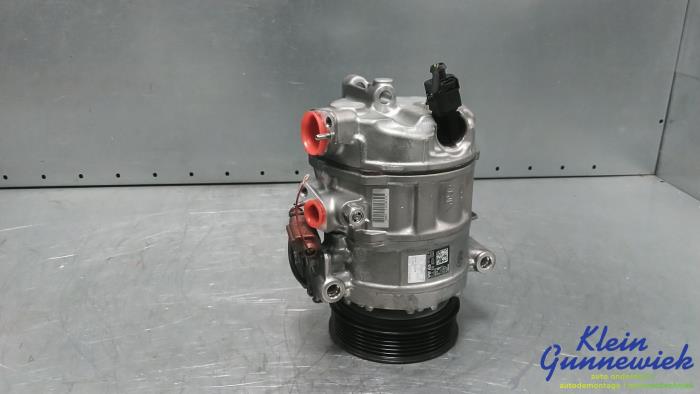 Usagé Compresseur de clim Volkswagen Multivan T7 Prix € 195,00 Règlement à la marge proposé par Klein Gunnewiek Autodemontage & Motorentechniek