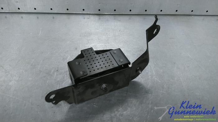 Używane Klakson Opel Astra Cena € 40,00 Procedura marży oferowane przez Klein Gunnewiek Autodemontage & Motorentechniek
