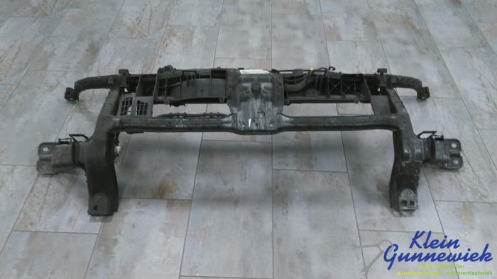 Begagnade Front Ford Transit Pris € 145,00 Marginaltabell erbjuds av Klein Gunnewiek Autodemontage & Motorentechniek