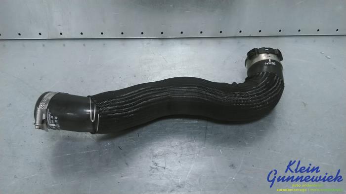 Gebrauchte Intercooler Schlauch Opel Astra Preis € 40,00 Margenregelung angeboten von Klein Gunnewiek Autodemontage & Motorentechniek