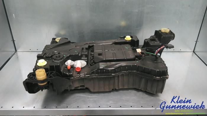 Gebrauchte Adblue Tank Opel Astra Preis € 395,00 Margenregelung angeboten von Klein Gunnewiek Autodemontage & Motorentechniek