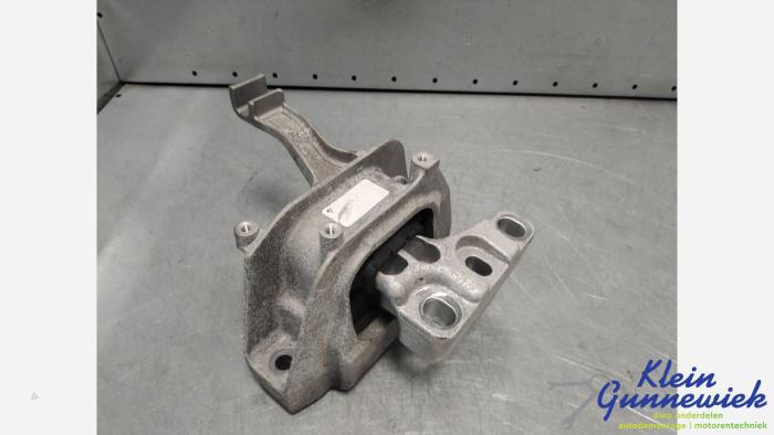 Usagé Support moteur Volkswagen T-Roc Prix € 45,00 Règlement à la marge proposé par Klein Gunnewiek Autodemontage & Motorentechniek
