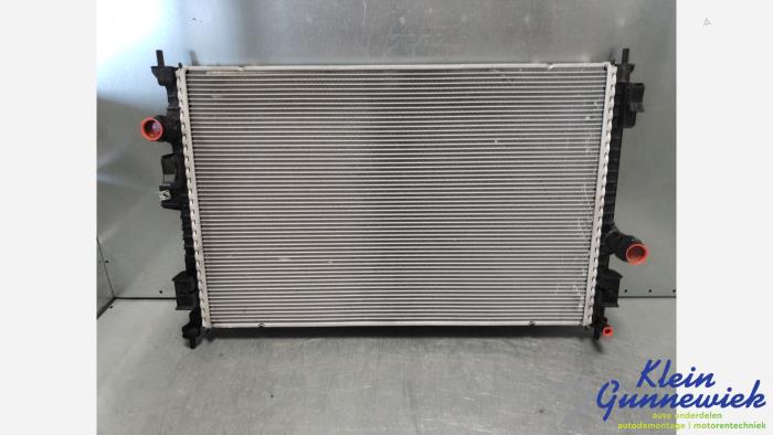 Used Radiator Opel Astra Price € 125,00 Margin scheme offered by Klein Gunnewiek Autodemontage & Motorentechniek