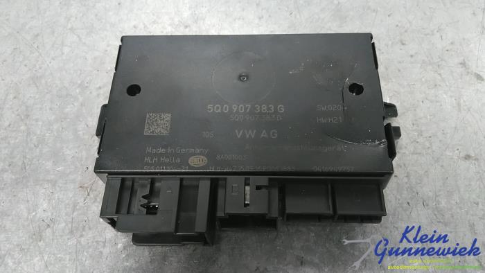 Tow bar trailer control module