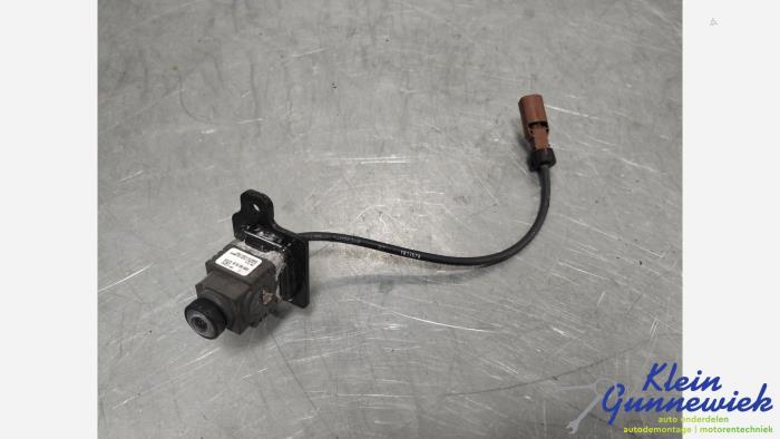 Front bumper camera
