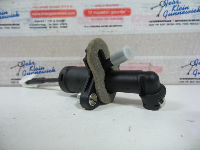 New Volkswagen Polo Clutch master cylinder 6R0721388