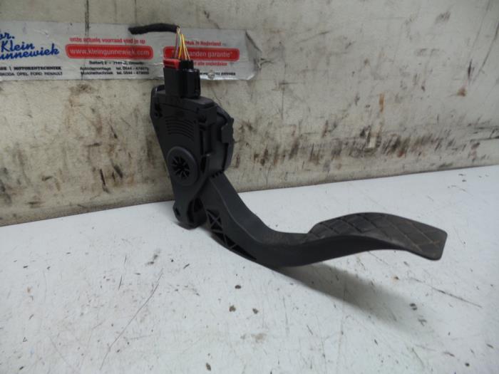 Audi Q5 Throttle pedal position sensors stock