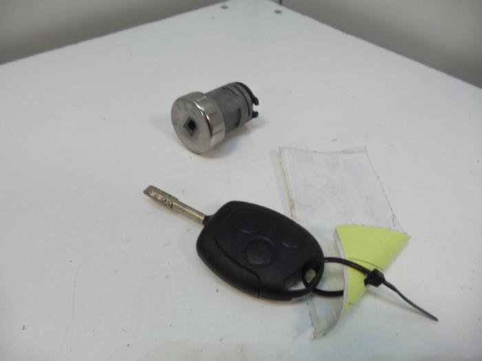 Ignition locks + keys with part number UC592300 stock