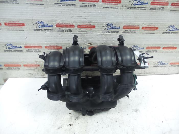 Coudes FORD FOCUS Combi 1.4 1.6 16 V 55 74 KW OE 1784184 1109 204 1073929