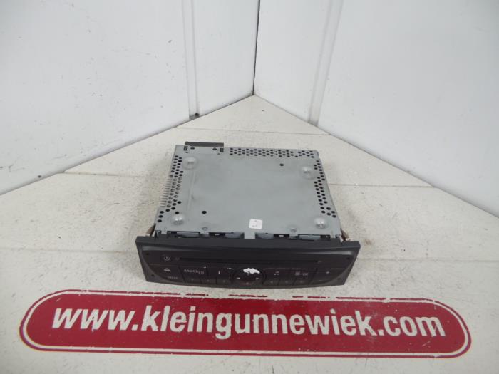 Used Renault Clio Iii Br Cr 1 2 16v 75 Radio Cd Player r Gebr Klein Gunnewiek Ho Bv Proxyparts Com