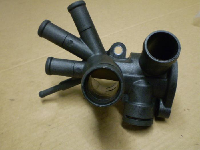 Thermostat housing Volkswagen Golf 030121117K