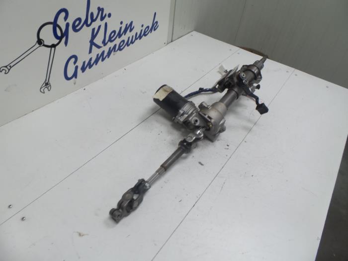 Electric power steering unit Toyota Yaris II 1.0 12V VVTi 452000D090