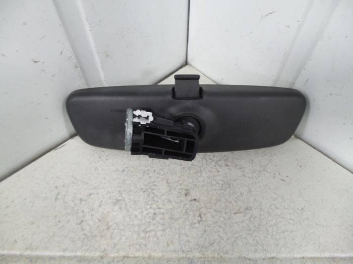 ford focus rear view mirror