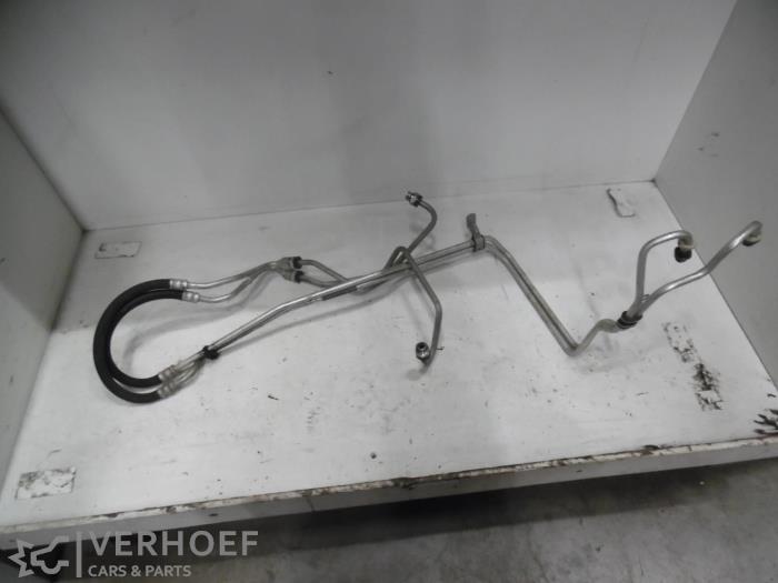 Begagnade Vattenrör Dodge 1500 Standard Cab (DS) 5.7 Hemi V8 Pris på förfrågan erbjuds av Verhoef Cars & Parts