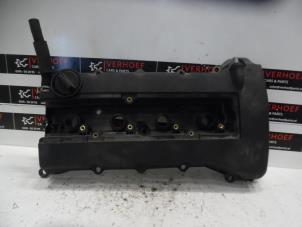 Used Rocker cover Mitsubishi Outlander (GF/GG) 2.0 16V PHEV 4x4 Price on request offered by Verhoef Cars & Parts
