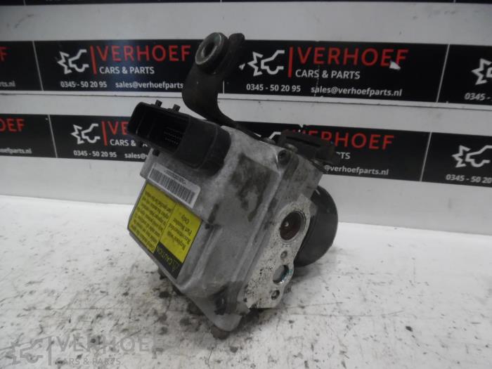 Usagé Bloc ABS Chevrolet Kalos (SF48) 1.4 16V Prix € 50,00 Règlement à la marge proposé par Verhoef Cars & Parts