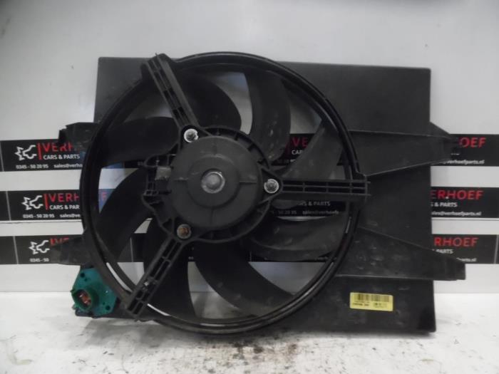 Used Ford Fusion 1 6 16v Cooling Fans 4s6h8c607be Verhoef Cars Cooling Fans From A Ford Fusion Used