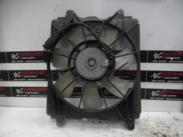 Air conditioning cooling fans from a Honda Civic (FA/FD) 1.3 Hybrid 2009