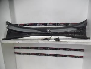 Used Cowl top grille Subaru Forester (SG) 2.0 16V XT Price on request offered by Verhoef Cars & Parts