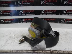 Used Front seatbelt, right Subaru Forester (SG) 2.0 16V XT Price on request offered by Verhoef Cars & Parts