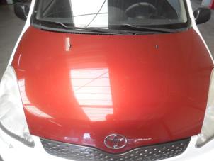 Used Bonnet Toyota Yaris Verso (P2) 1.4 D-4D Price € 100,00 Margin scheme offered by Verhoef Cars & Parts