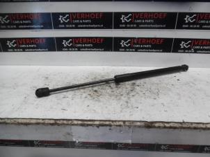 Used Rear gas strut, left Hyundai i10 (B5) 1.0 12V Price on request offered by Verhoef Cars & Parts