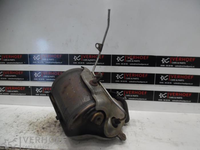 Gebrauchte Rußfilter Toyota Auris (E15) 1.4 D-4D-F 16V Preis auf Anfrage angeboten von Verhoef Cars & Parts