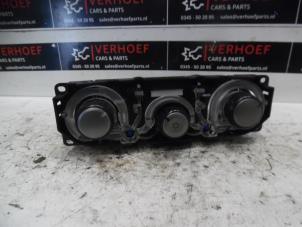 Used Heater control panel Mitsubishi Grandis (NA) 2.4 16V MIVEC Price € 48,40 Inclusive VAT offered by Verhoef Cars & Parts