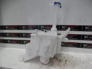 Used Front windscreen washer reservoir Toyota Auris Touring Sports (E18) 1.8 16V Hybrid Price € 50,00 Margin scheme offered by Verhoef Cars & Parts