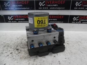 Usagé Pompe ABS Kia Picanto (TA) 1.0 12V Prix € 90,00 Règlement à la marge proposé par Verhoef Cars & Parts