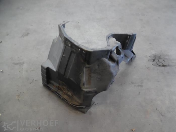 Używane Nadkole Mitsubishi Canter 3.0 Di-D 16V Cena € 90,75 Z VAT oferowane przez Verhoef Cars & Parts
