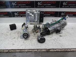 Used Set of cylinder locks (complete) Hyundai i10 (F5) 1.2i 16V Price on request offered by Verhoef Cars & Parts