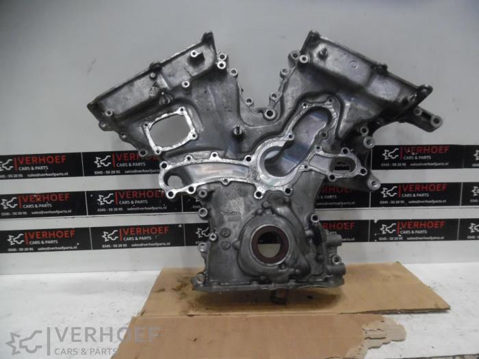 Usagé Couvercle de distribution Lexus IS (E2) 250 2.5 V6 24V Prix sur demande proposé par Verhoef Cars & Parts