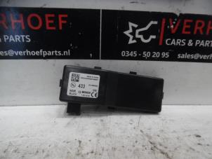 Used Central door locking module Chevrolet Cruze 1.8 16V VVT Price on request offered by Verhoef Cars & Parts