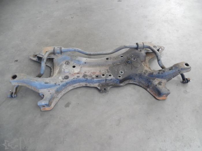 Used Subframe Toyota Celica (ZZT230/231) 1.8i 16V Price € 100,00 Margin scheme offered by Verhoef Cars & Parts
