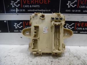 Usagé Boîte à fusibles Lexus RX (L2) 400h V6 24V VVT-i 4x4 Prix sur demande proposé par Verhoef Cars & Parts