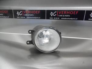 Gebrauchte Nebelscheinwerfer rechts vorne Toyota iQ 1.0 12V VVT-i Preis € 30,00 Margenregelung angeboten von Verhoef Cars & Parts