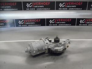 Used Front wiper motor Toyota iQ 1.0 12V VVT-i Price on request offered by Verhoef Cars & Parts