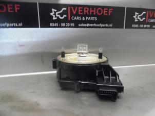 Usados Anillo de airbag Volkswagen Golf V Variant (1K5) 2.0 TDI DPF Precio € 20,00 Norma de margen ofrecido por Verhoef Cars & Parts